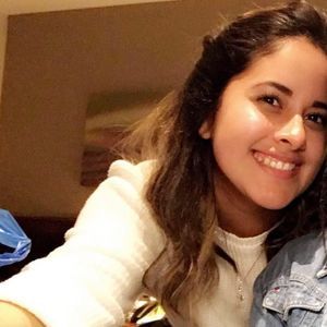 Meet your Posher, Julia